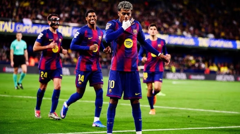 BARCELONA UPDATE ARAUJO & OLMO KEMBALI, TARGETKAN VLAHOVIĆ DAN STRATEGI BARÇA DI 2026