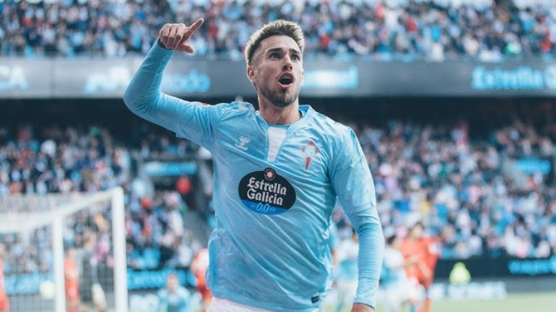 Profil Singkat Óscar Mingueza