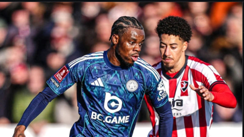 Stephy Mavididi Tampil Menonjol