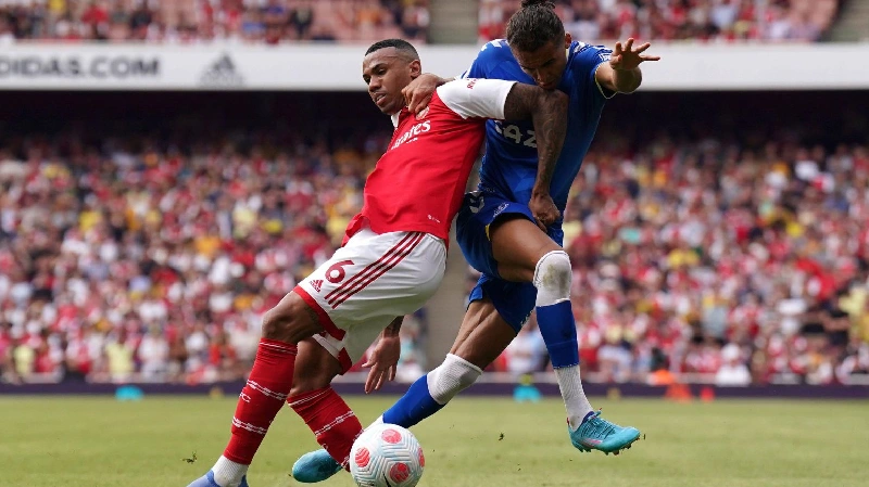 Arsenal dan Posisi Tegas Soal Gabriel