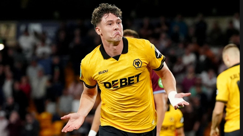 Crystal Palace Pecahkan Rekor Transfer untuk Jørgen Strand Larsen, Sementara Kepindahan Mateta Gagal di Detik Terakhir