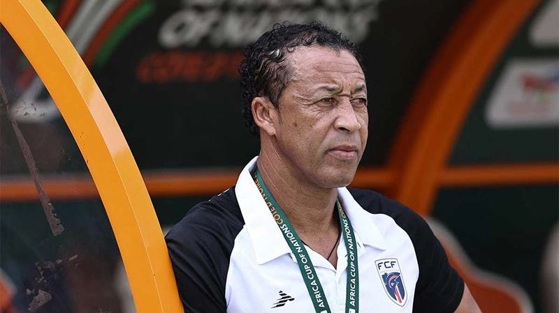 Pelatih Kepala - Pedro Leitão Brito