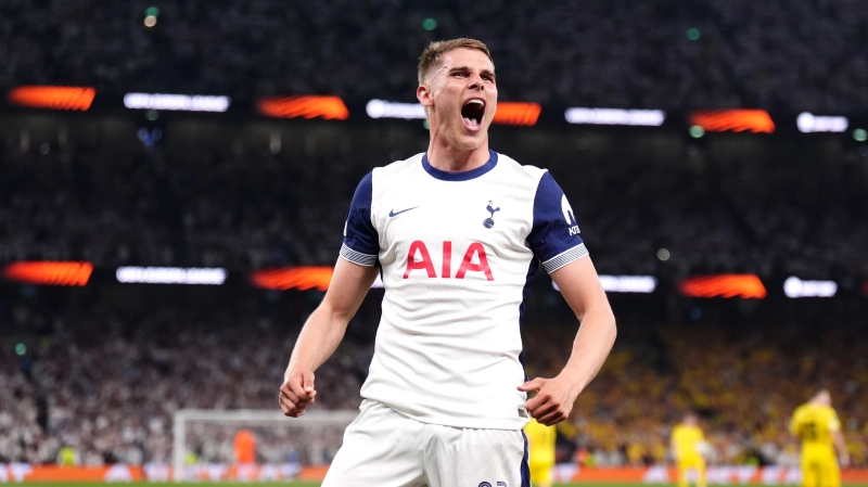 Alternatif Micky van de Ven - BC Game Sport