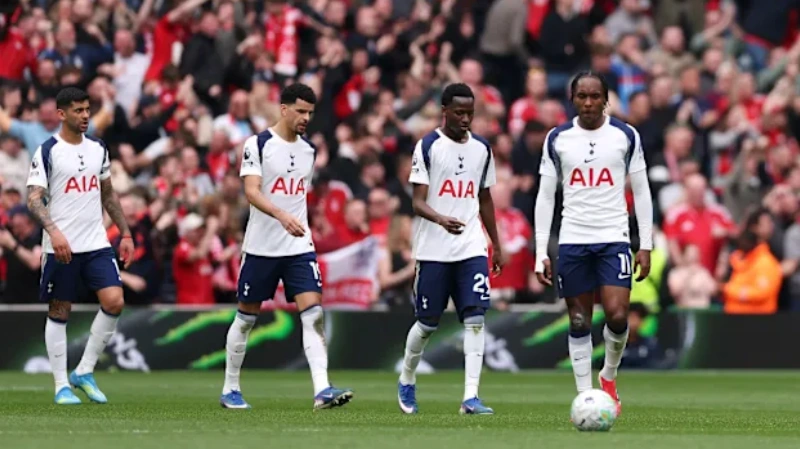Jalannya Pertandingan Tottenham Tanpa Arah