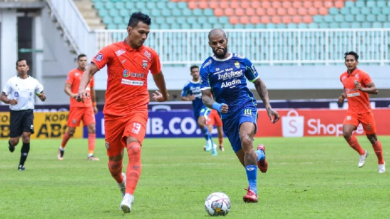 Liga 1 Indonesia Memanas: Persaingan Papan Atas Semakin Ketat