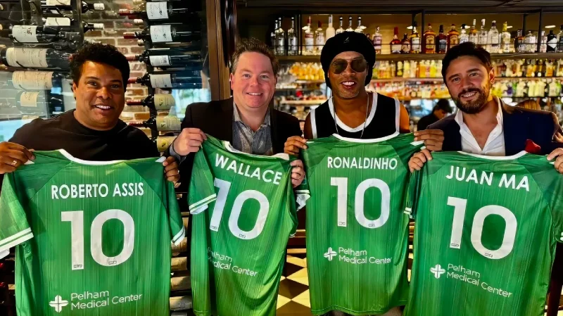 Stadion Mewah Ronaldinho Bikin Geger! Proyek $100 Juta Ini Bisa Ubah Masa Depan Sepak Bola
